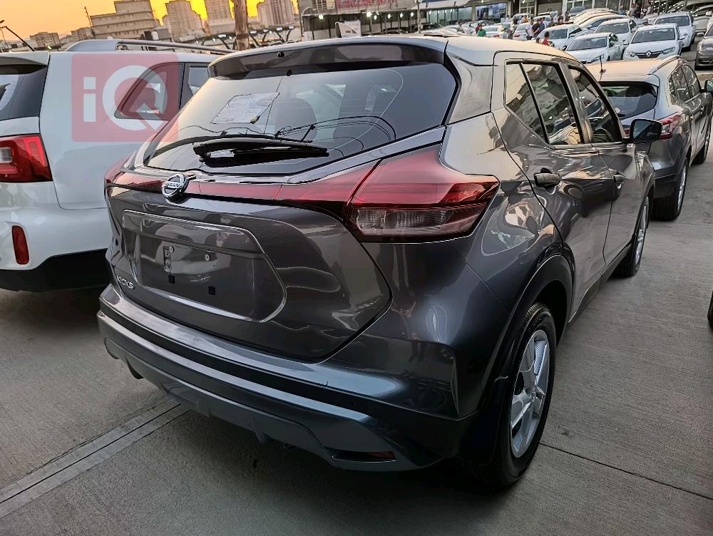 Nissan Kicks